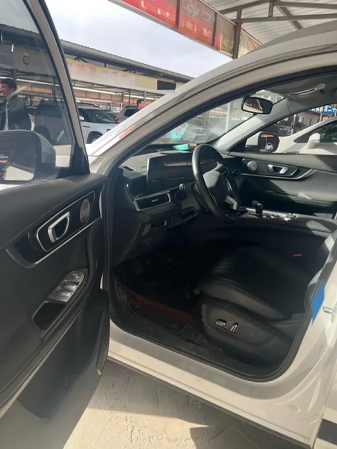 2023 Chery Tiggo 7 Plus 1.5T 184HP L4 7DCT,autocango,china used car exporter,china ev exporter,chinese used car exporter,chinese used ev exporter