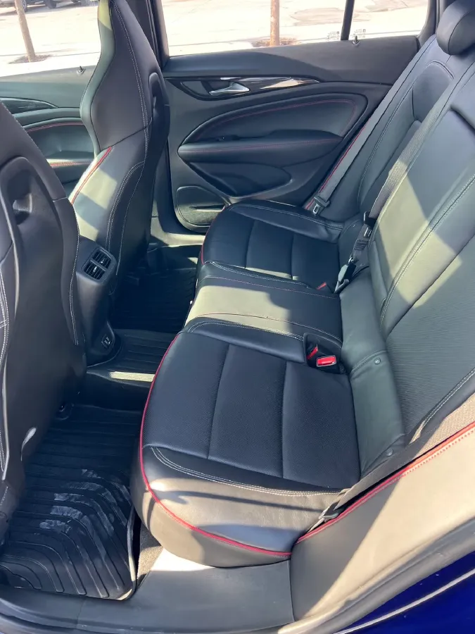 2020 Buick Regal 2.0T 237HP L4 9AT,autocango,china used car exporter,china ev exporter,chinese used car exporter,chinese used ev exporter