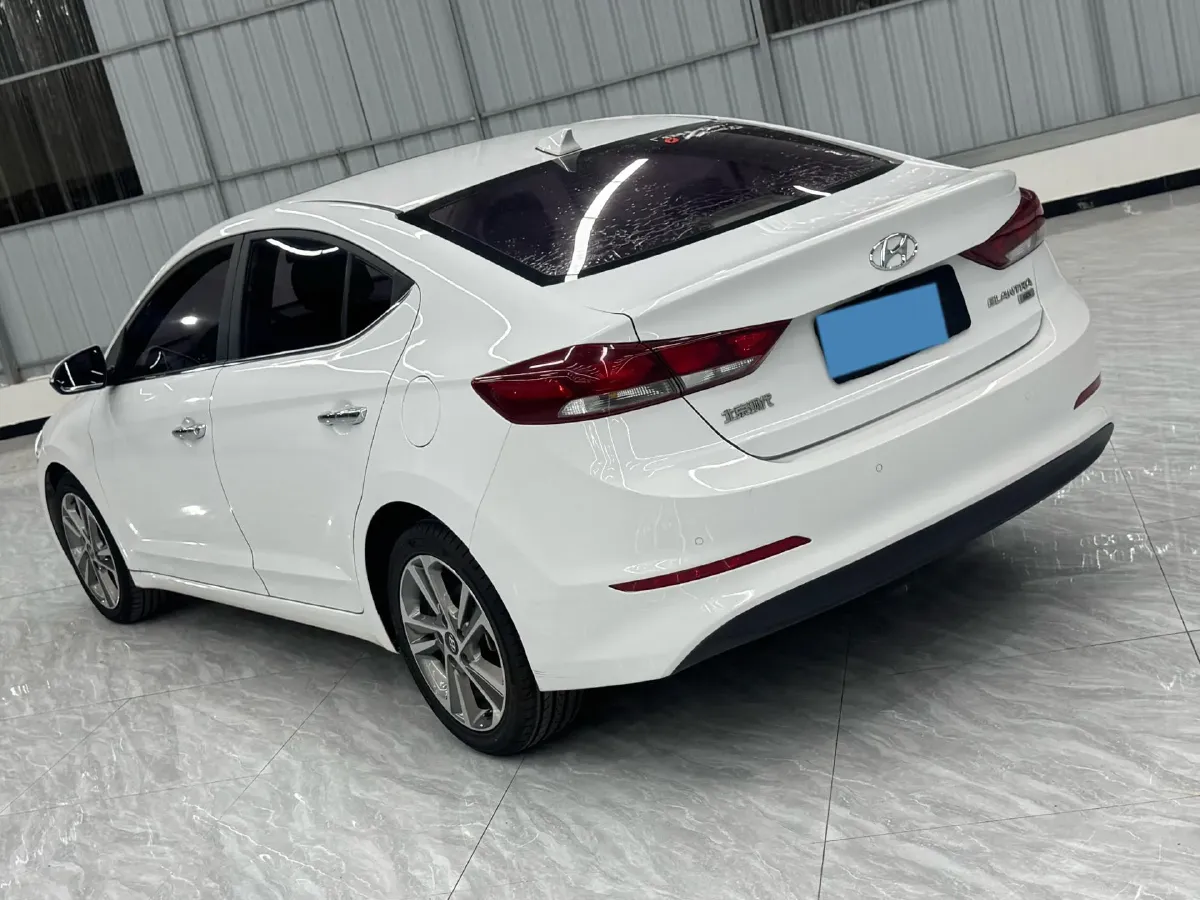 2016 Hyundai Elantra 1.6L 130HP L4 6AT,autocango,china used car exporter,china ev exporter,chinese used car exporter,chinese used ev exporter