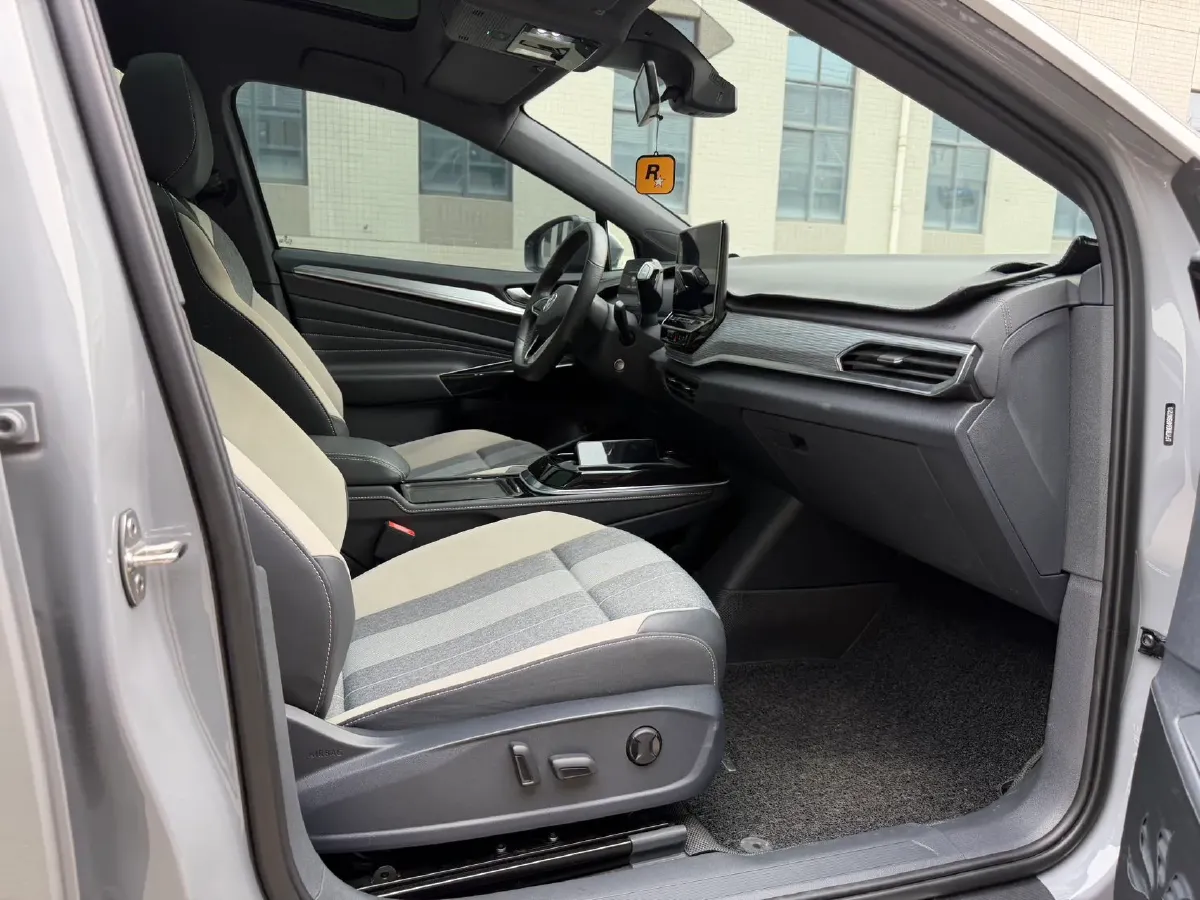 2024 Volkswagen ID.4 Crozz BEV 55.7KWH,autocango,china used car exporter,china ev exporter,chinese used car exporter,chinese used ev exporter