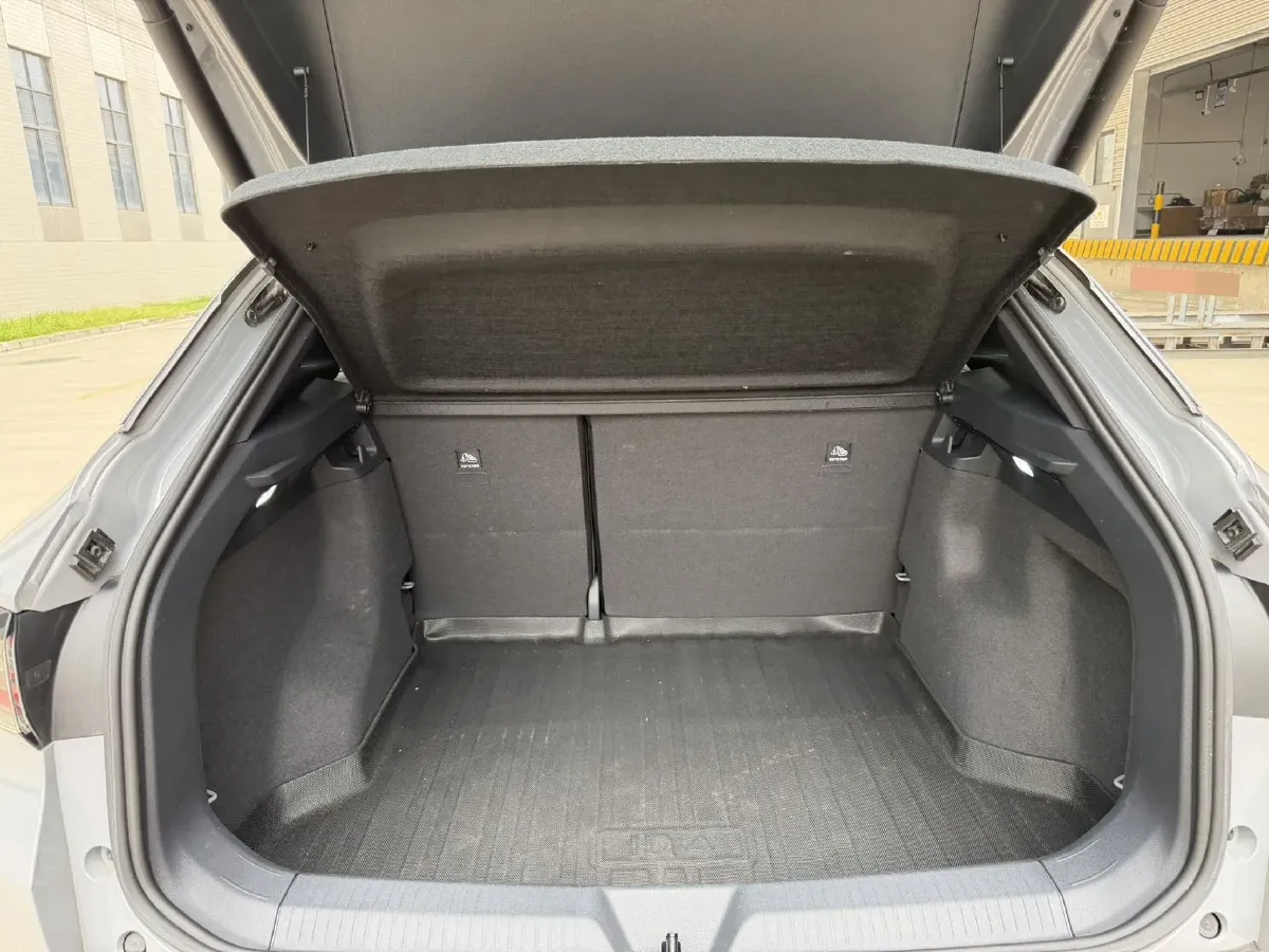 2024 Volkswagen ID.4 Crozz BEV 55.7KWH,autocango,china used car exporter,china ev exporter,chinese used car exporter,chinese used ev exporter