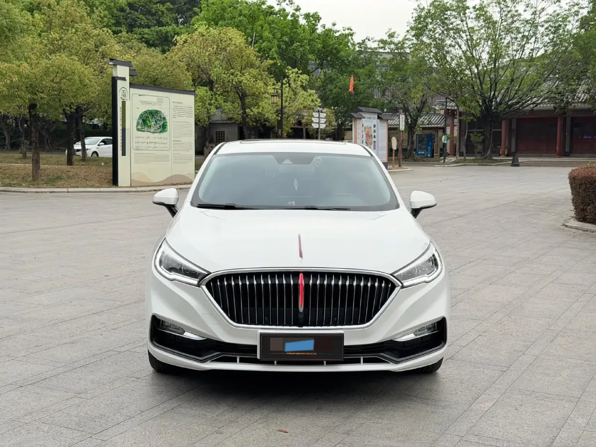 2022 HongQi H5 1.8T 197HP L4 6AT,autocango,china used car exporter,china ev exporter,chinese used car exporter,chinese used ev exporter