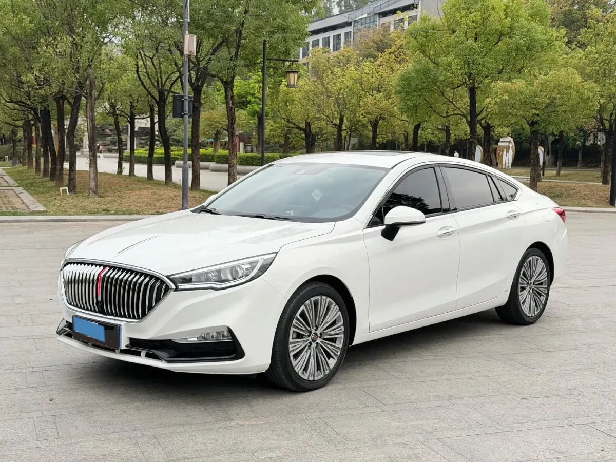 2022 HongQi H5 1.8T 197HP L4 6AT,autocango,china used car exporter,china ev exporter,chinese used car exporter,chinese used ev exporter
