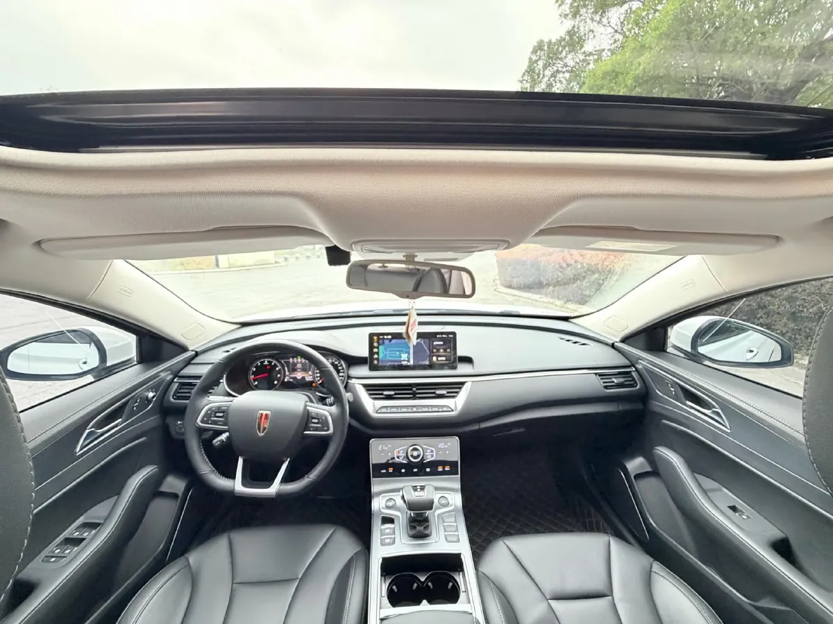 2022 HongQi H5 1.8T 197HP L4 6AT,autocango,china used car exporter,china ev exporter,chinese used car exporter,chinese used ev exporter