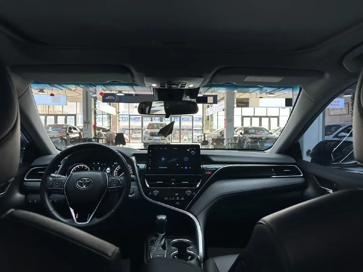 2023 Toyota Camry 2.0L 177HP L4 CVT,autocango,china used car exporter,china ev exporter,chinese used car exporter,chinese used ev exporter