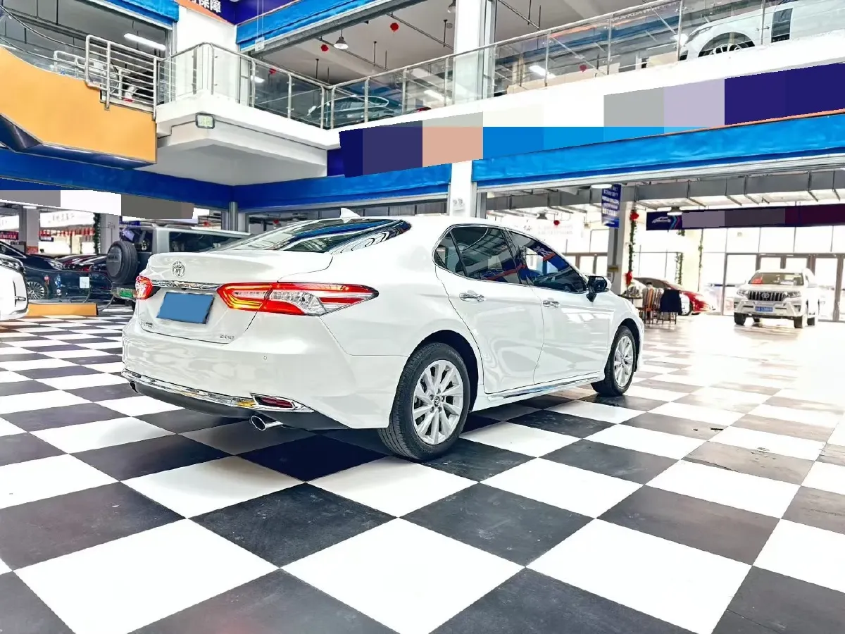 2023 Toyota Camry 2.0L 177HP L4 CVT,autocango,china used car exporter,china ev exporter,chinese used car exporter,chinese used ev exporter