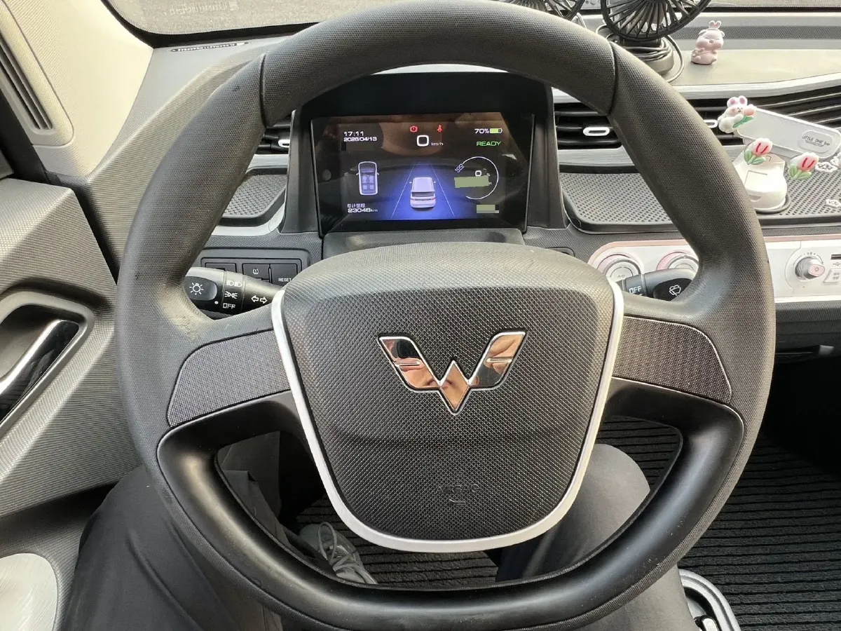 2022 WuLing HongGuang MINI EV BEV 9KWH,autocango,china used car exporter,china ev exporter,chinese used car exporter,chinese used ev exporter