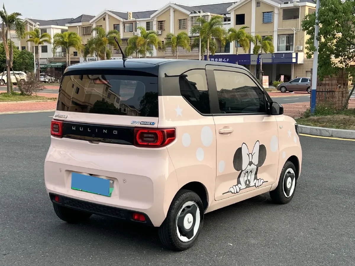 2022 WuLing HongGuang MINI EV BEV 9KWH,autocango,china used car exporter,china ev exporter,chinese used car exporter,chinese used ev exporter