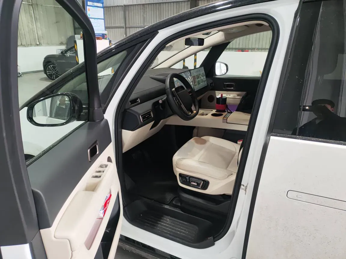 2025 Li MEGA BEV,autocango,china used car exporter,china ev exporter,chinese used car exporter,chinese used ev exporter