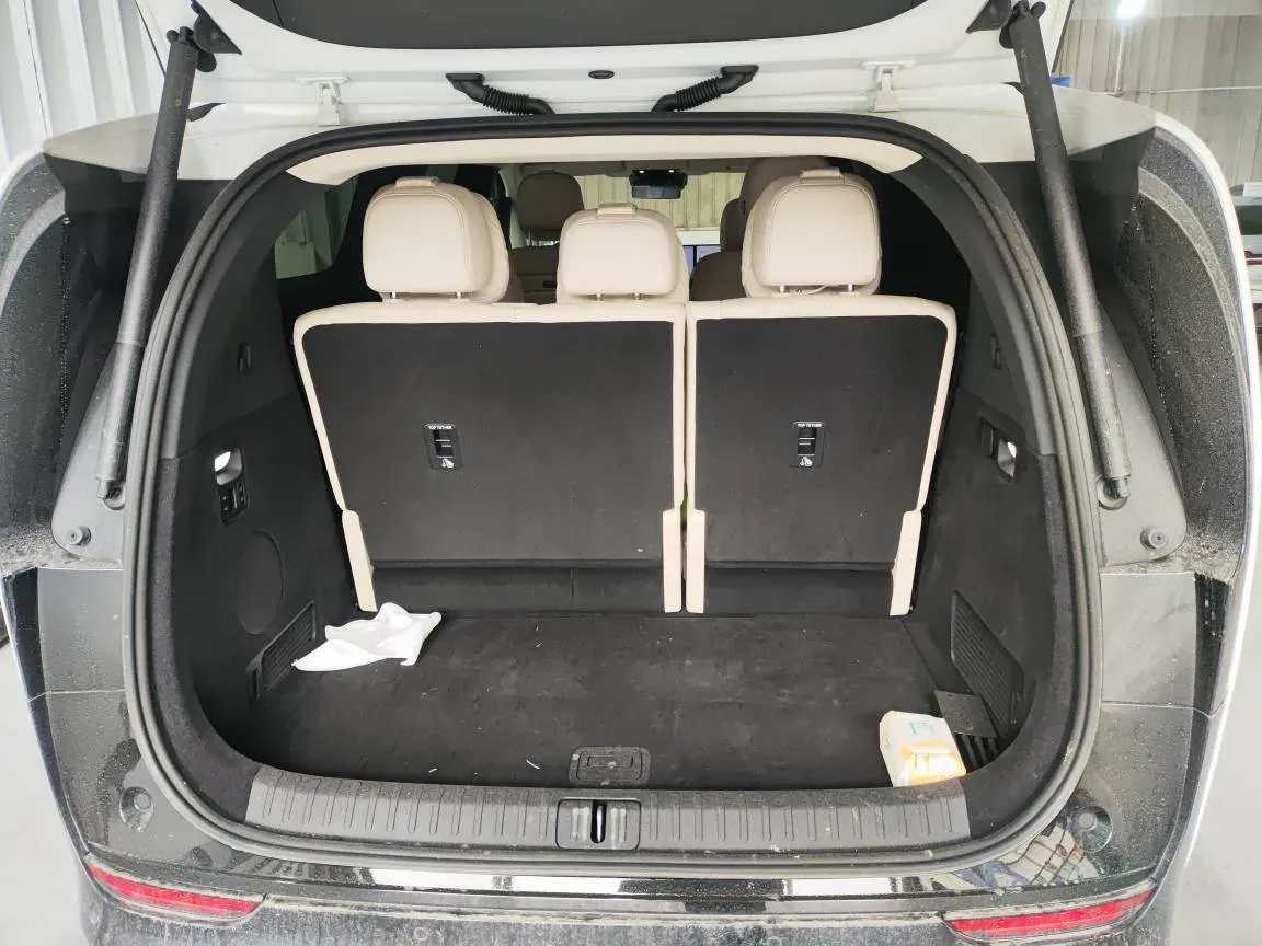 2025 Li MEGA BEV,autocango,china used car exporter,china ev exporter,chinese used car exporter,chinese used ev exporter