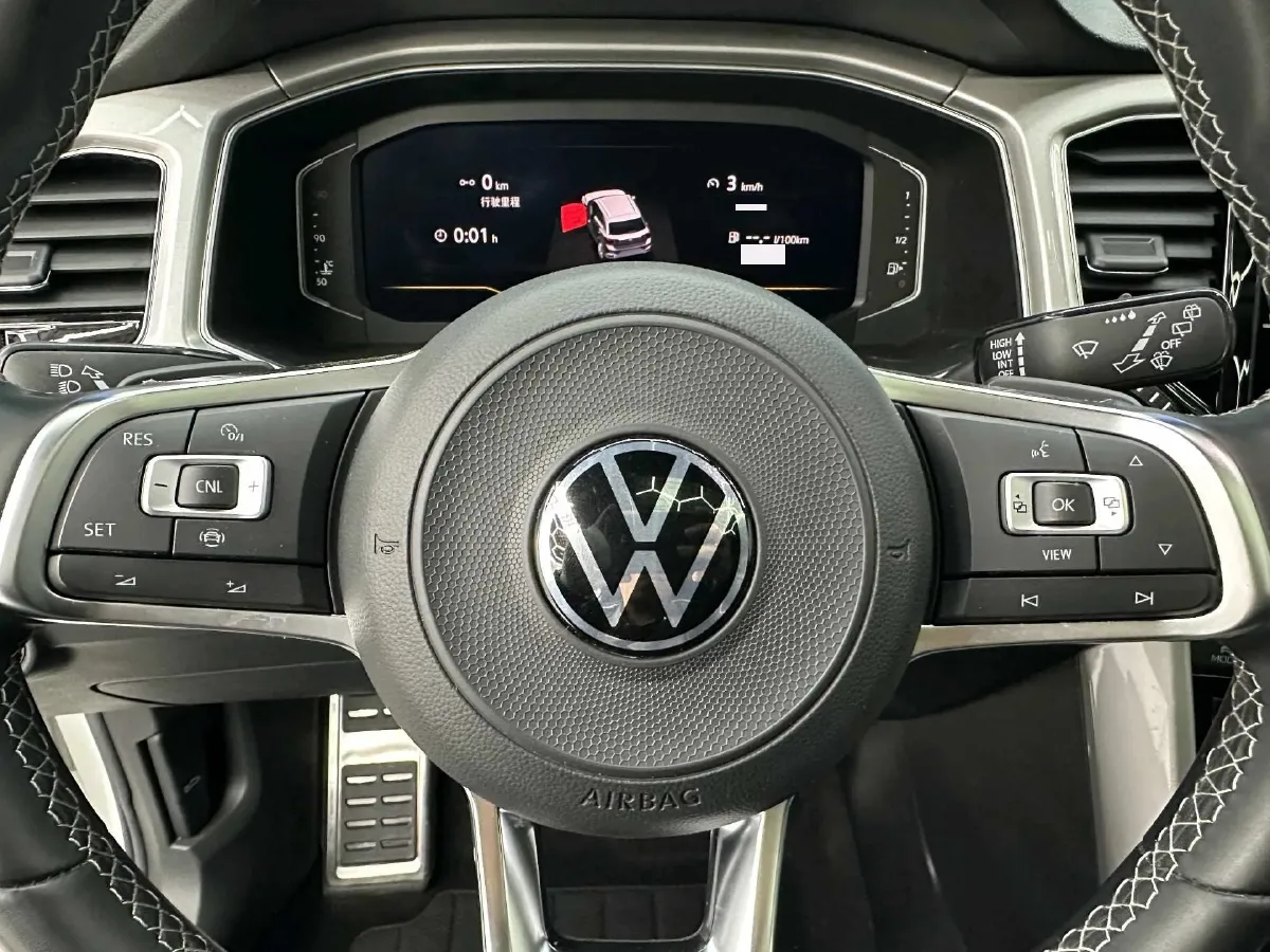 2022 Volkswagen T-Roc 1.4T 150HP L4 7DCT,autocango,china used car exporter,china ev exporter,chinese used car exporter,chinese used ev exporter