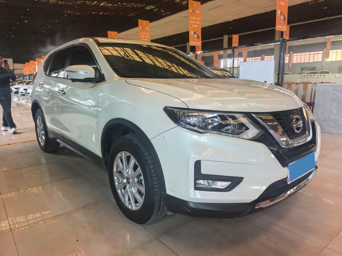 2020 Nissan X-Trail 2.0L 154HP L4 CVT,autocango,china used car exporter,china ev exporter,chinese used car exporter,chinese used ev exporter