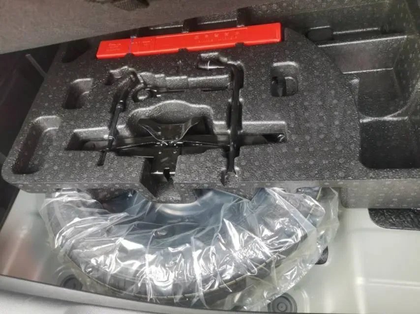 2021 ChangAn CS35 Plus 1.4T 160HP L4 7DCT,autocango,china used car exporter,china ev exporter,chinese used car exporter,chinese used ev exporter