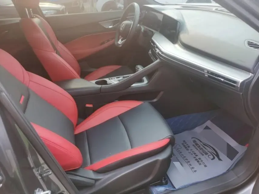 2021 ChangAn CS35 Plus 1.4T 160HP L4 7DCT,autocango,china used car exporter,china ev exporter,chinese used car exporter,chinese used ev exporter