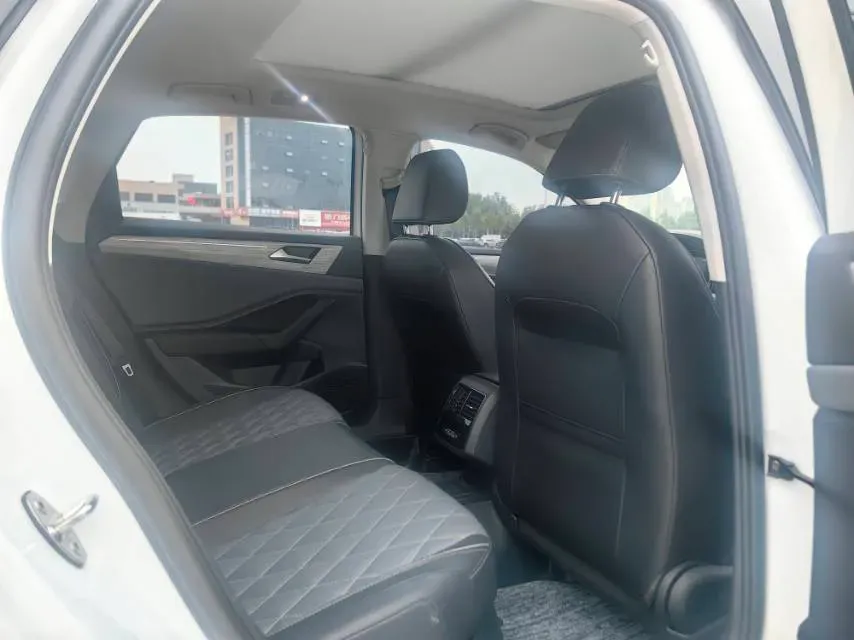 2023 Volkswagen Sagitar 1.5T 160HP L4 7DCT,autocango,china used car exporter,china ev exporter,chinese used car exporter,chinese used ev exporter
