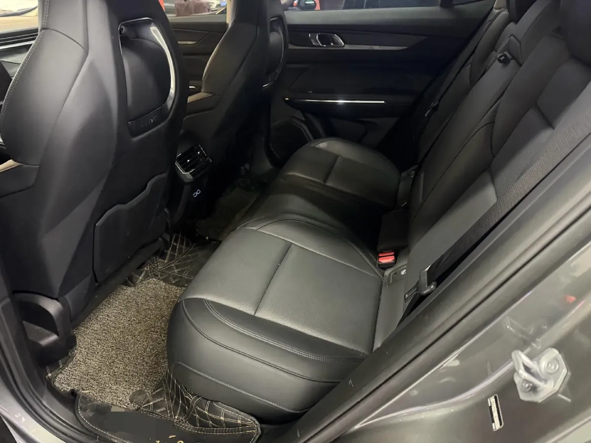 2021 LYNK&CO 01 2.0T 218HP L4 8AT,autocango,china used car exporter,china ev exporter,chinese used car exporter,chinese used ev exporter