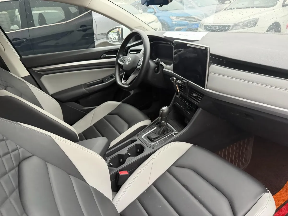 2023 Volkswagen Bora 1.5T 160HP L4 7DCT,autocango,china used car exporter,china ev exporter,chinese used car exporter,chinese used ev exporter