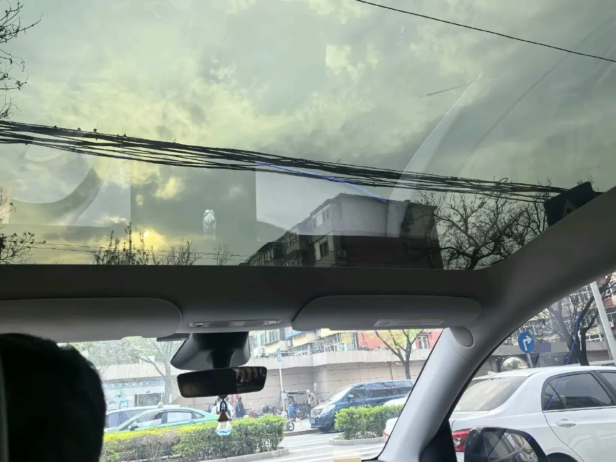 2024 Iveco OuSheng BEV 77.28KWH,autocango,china used car exporter,china ev exporter,chinese used car exporter,chinese used ev exporter