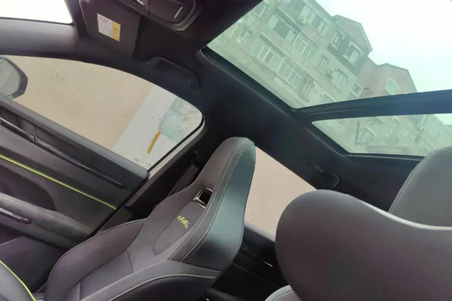 2022 Haval H6S 2.0T 211HP L4 7DCT,autocango,china used car exporter,china ev exporter,chinese used car exporter,chinese used ev exporter