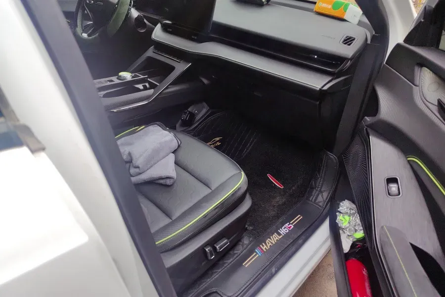 2022 Haval H6S 2.0T 211HP L4 7DCT,autocango,china used car exporter,china ev exporter,chinese used car exporter,chinese used ev exporter