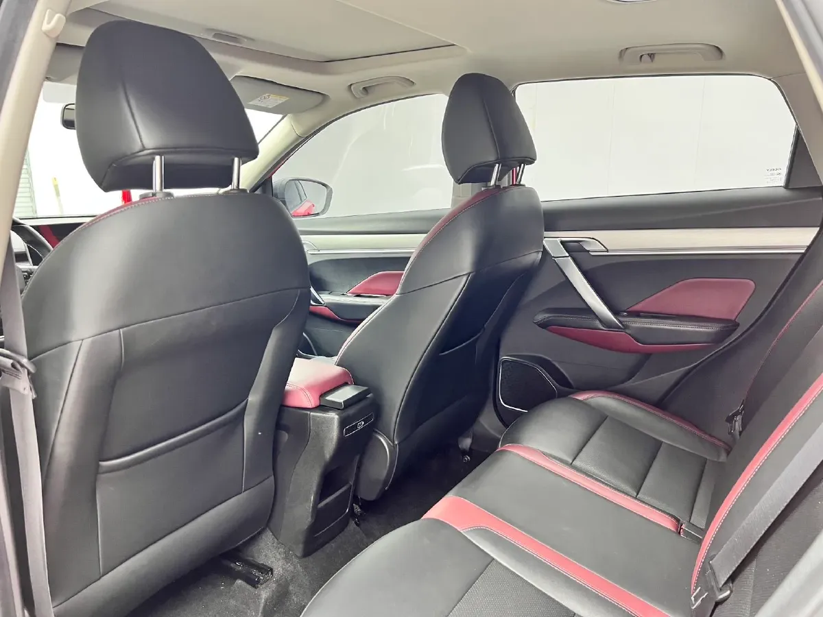 2021 Geely Coolray 1.4T 141HP L4 6DCT,autocango,china used car exporter,china ev exporter,chinese used car exporter,chinese used ev exporter