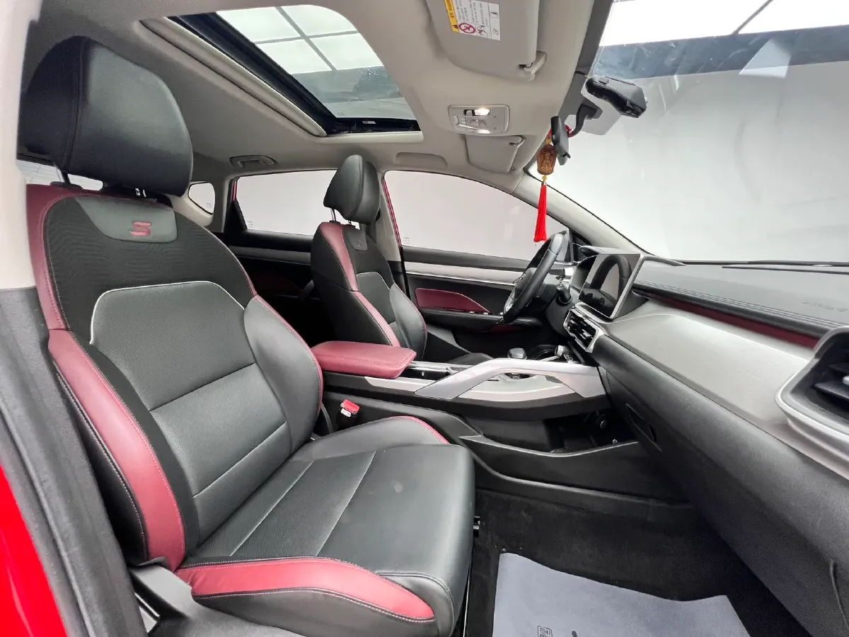 2021 Geely Coolray 1.4T 141HP L4 6DCT,autocango,china used car exporter,china ev exporter,chinese used car exporter,chinese used ev exporter
