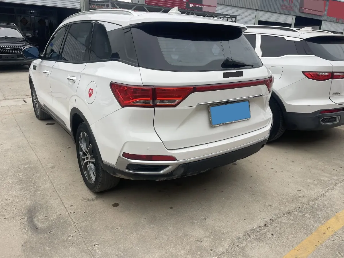 2018 Zotye T500 1.5T 156HP L4 6AT,autocango,china used car exporter,china ev exporter,chinese used car exporter,chinese used ev exporter