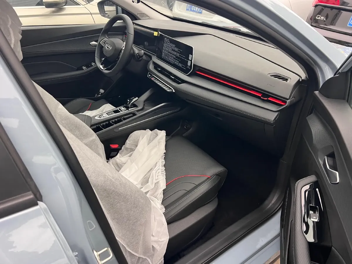 2024 Geely Binray 1.5T 181HP L4 7DCT,autocango,china used car exporter,china ev exporter,chinese used car exporter,chinese used ev exporter