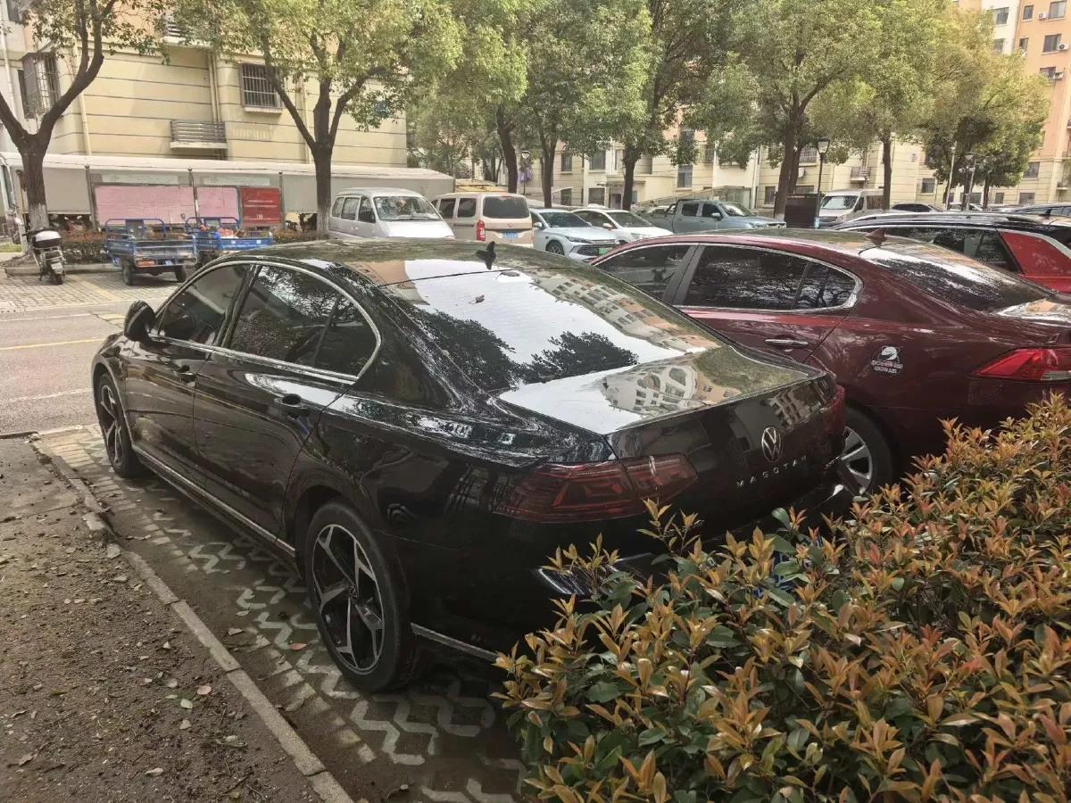 2023 Volkswagen Magotan 2.0T 186HP L4 7DCT,autocango,china used car exporter,china ev exporter,chinese used car exporter,chinese used ev exporter