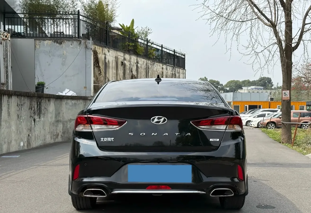2018 Hyundai Sonata 2.0T 241HP L4 6AT,autocango,china used car exporter,china ev exporter,chinese used car exporter,chinese used ev exporter