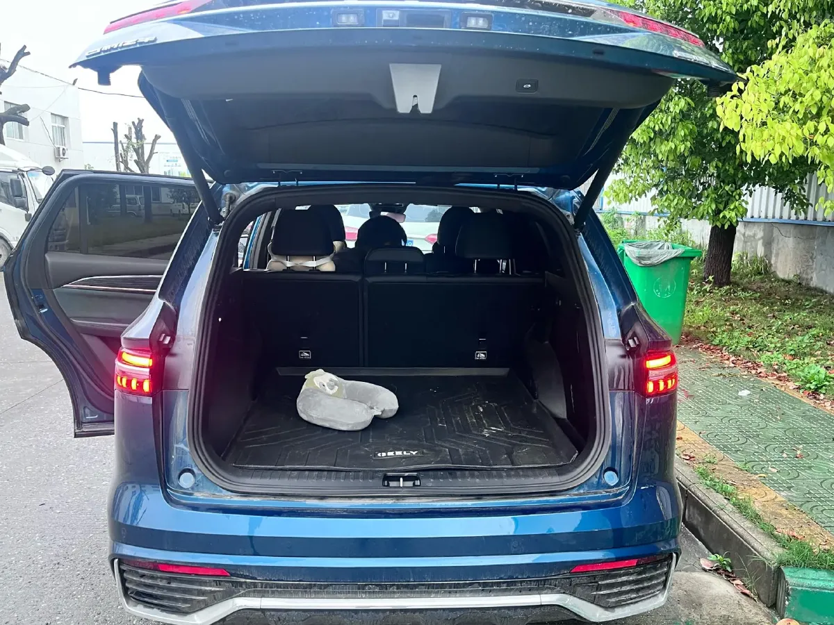 2023 Geely Monjaro 2.0T 238HP L4 8AT,autocango,china used car exporter,china ev exporter,chinese used car exporter,chinese used ev exporter