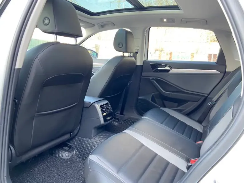 2022 Volkswagen Sagitar 1.4T 150HP L4 7DCT,autocango,china used car exporter,china ev exporter,chinese used car exporter,chinese used ev exporter