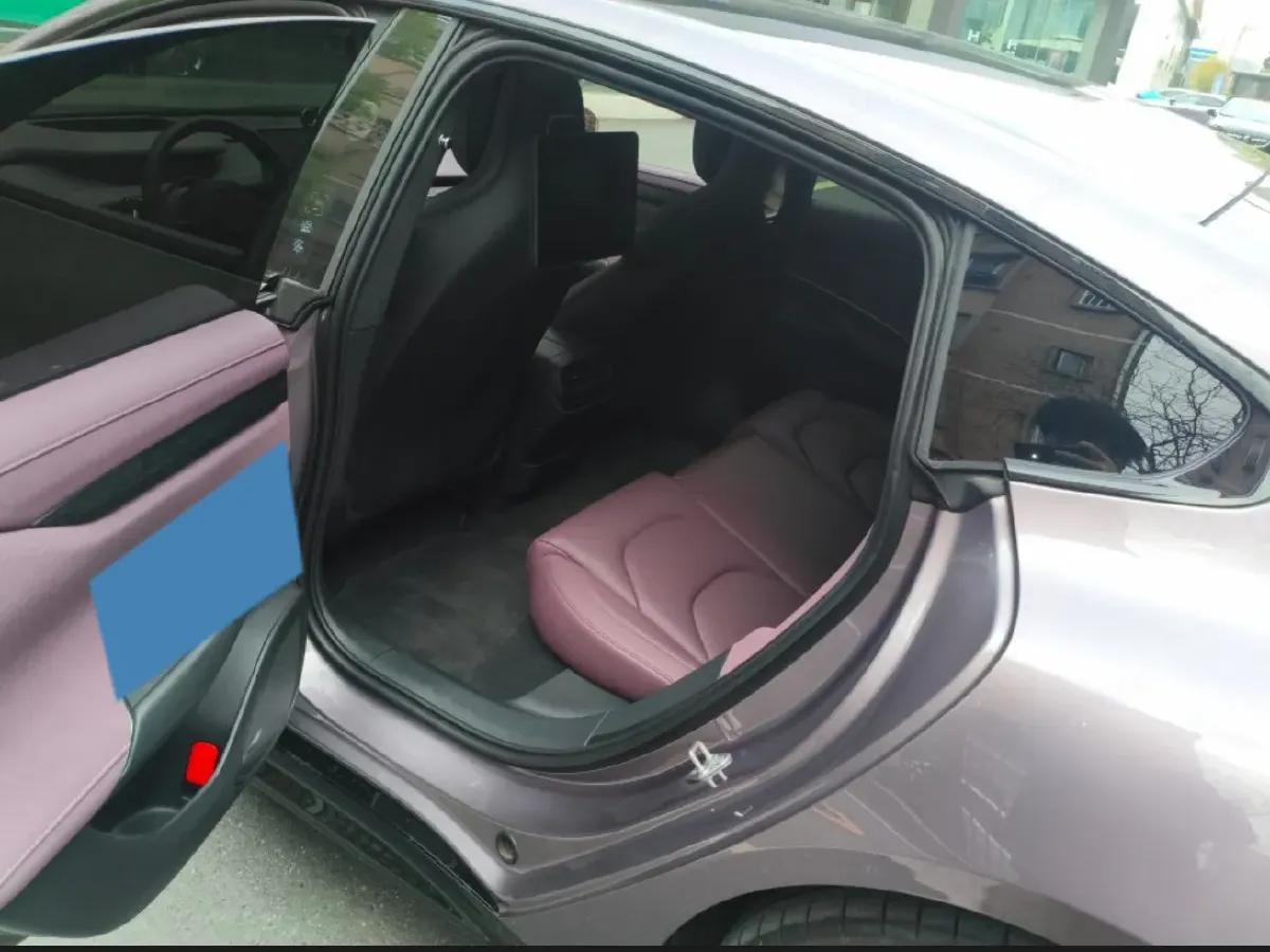 2024 MI SU7 BEV 101KWH,autocango,china used car exporter,china ev exporter,chinese used car exporter,chinese used ev exporter