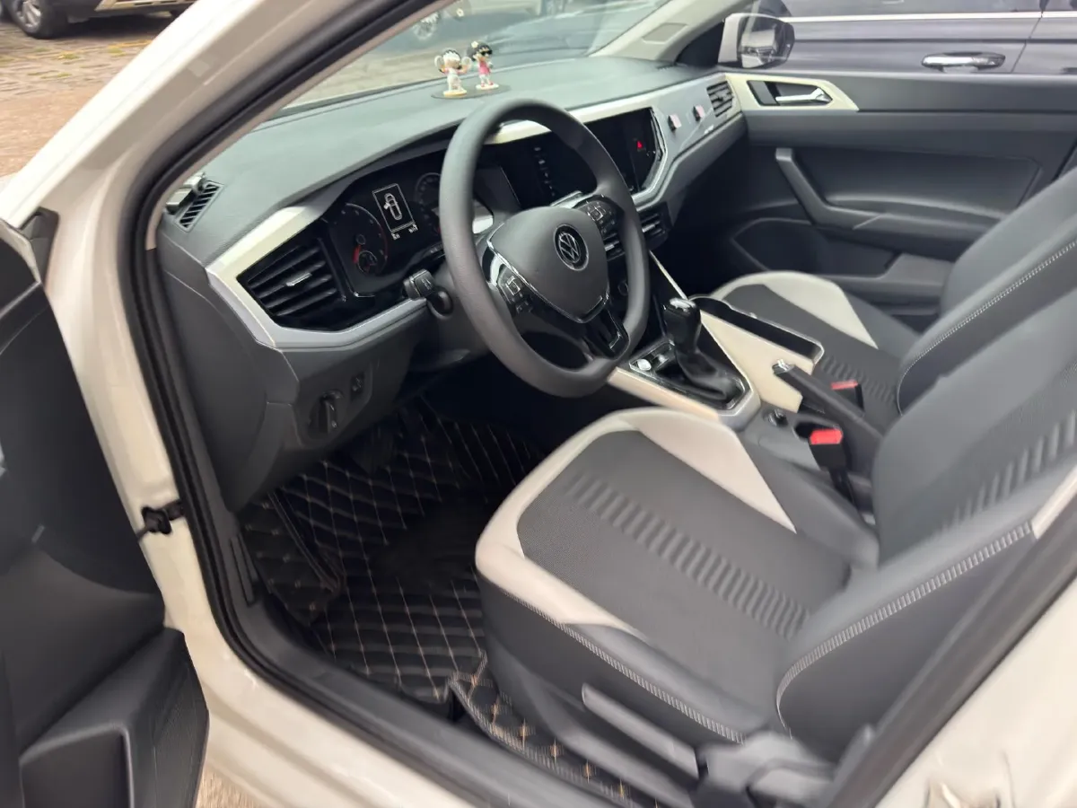 2023 Volkswagen Polo 1.5L 113HP L4 6AT,autocango,china used car exporter,china ev exporter,chinese used car exporter,chinese used ev exporter