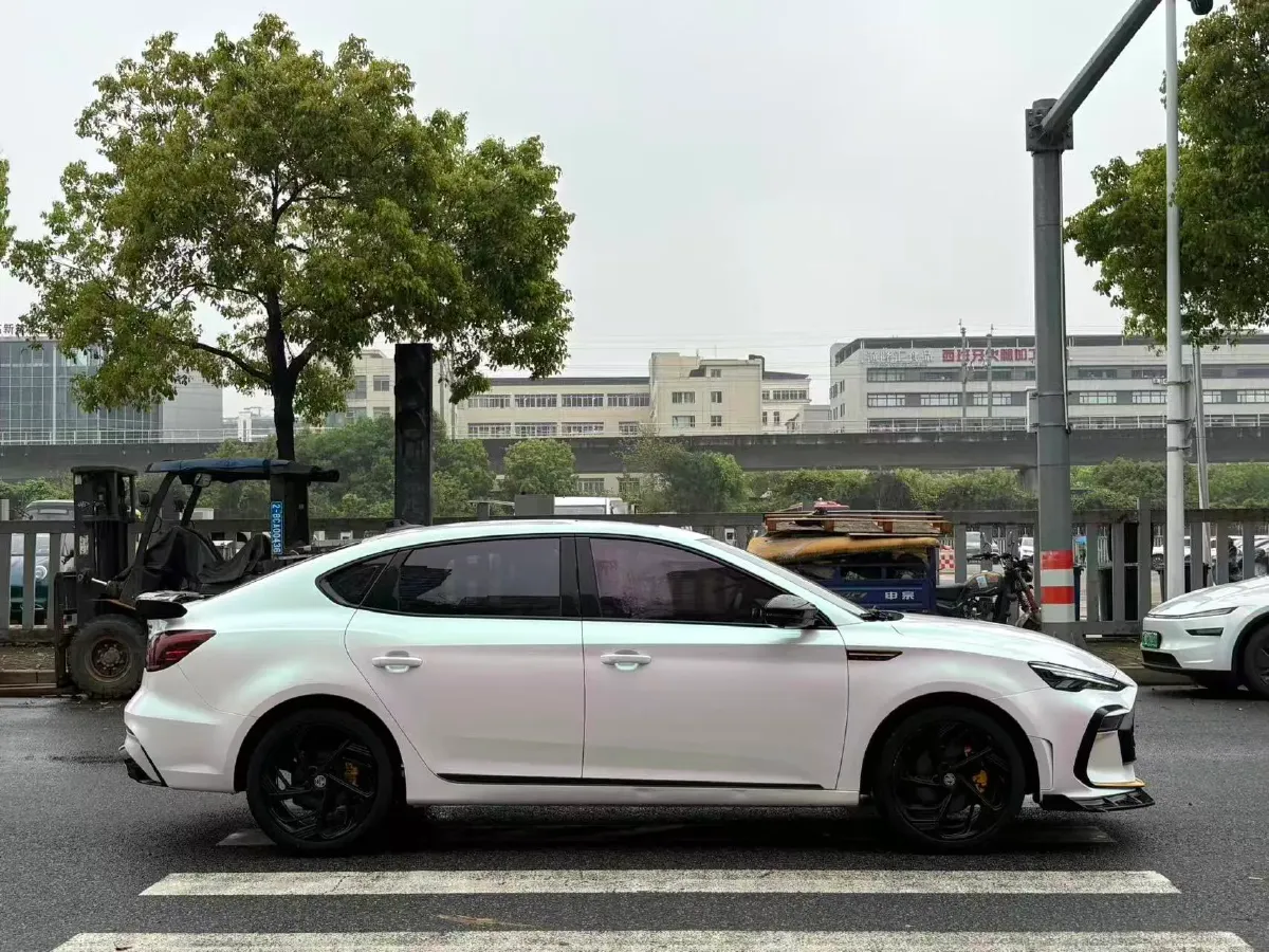 2021 MG MG6 1.5T 181HP L4 7DCT,autocango,china used car exporter,china ev exporter,chinese used car exporter,chinese used ev exporter