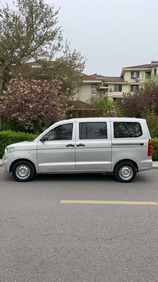 2022 JinBei Little Sea Lion X30 1.5L 102HP L4 5MT,autocango,china used car exporter,china ev exporter,chinese used car exporter,chinese used ev exporter