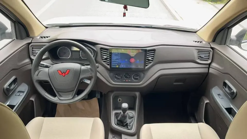 2022 JinBei Little Sea Lion X30 1.5L 102HP L4 5MT,autocango,china used car exporter,china ev exporter,chinese used car exporter,chinese used ev exporter