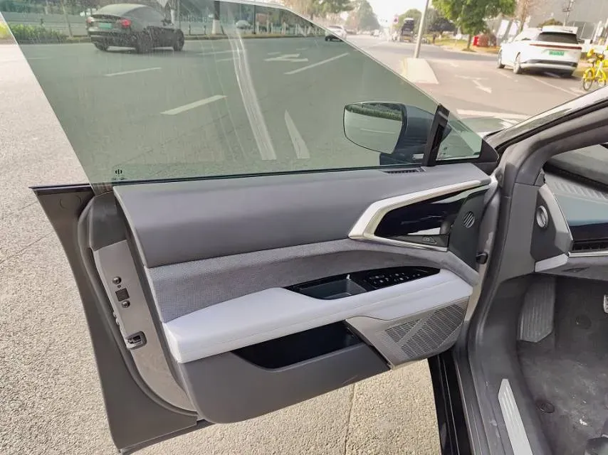 2023 HiPhi Z BEV 120KWH,autocango,china used car exporter,china ev exporter,chinese used car exporter,chinese used ev exporter