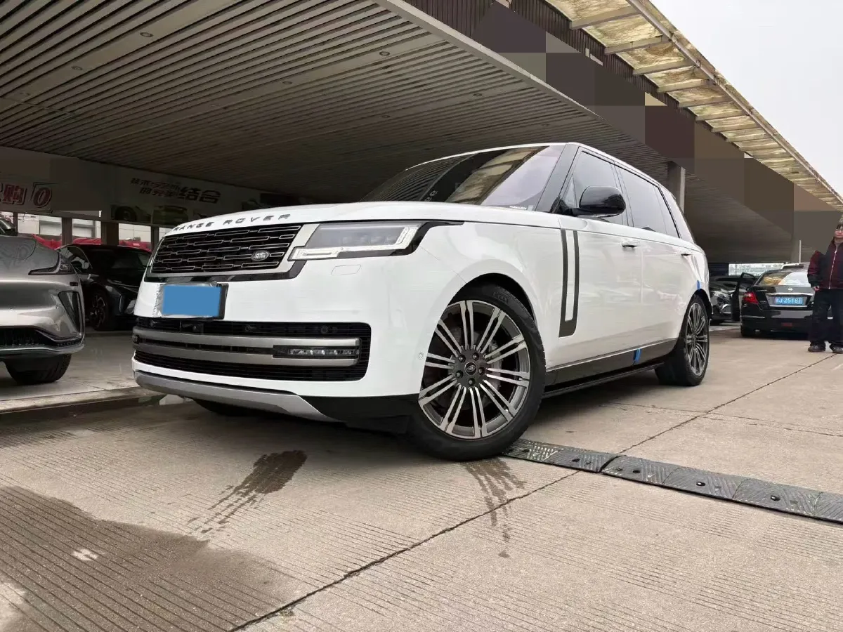 2025 Land Rover Range Rover 3.0T 400HP L6 8AT,autocango,china used car exporter,china ev exporter,chinese used car exporter,chinese used ev exporter