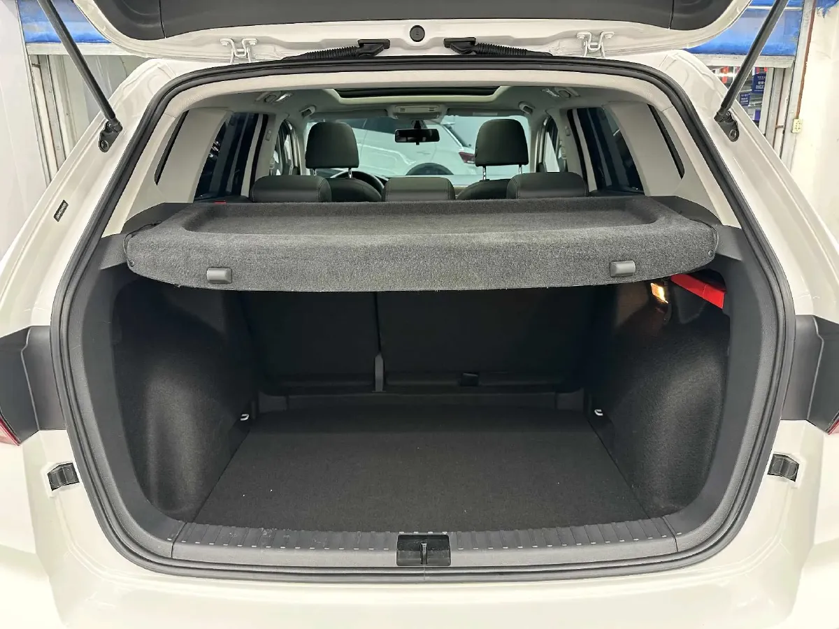 2022 Volkswagen Tharu 1.4T 150HP L4 7DCT,autocango,china used car exporter,china ev exporter,chinese used car exporter,chinese used ev exporter