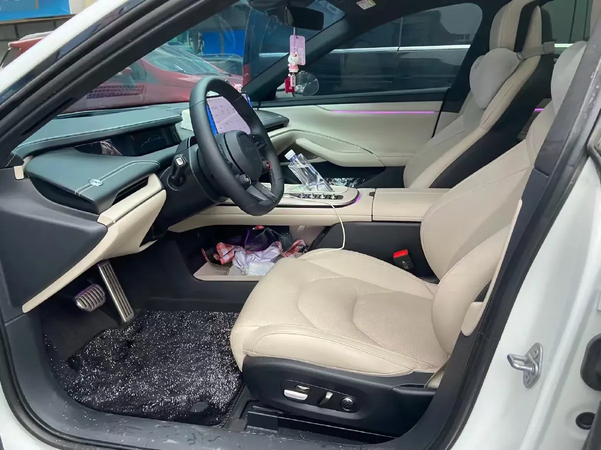 2024 MI SU7 BEV 101KWH,autocango,china used car exporter,china ev exporter,chinese used car exporter,chinese used ev exporter