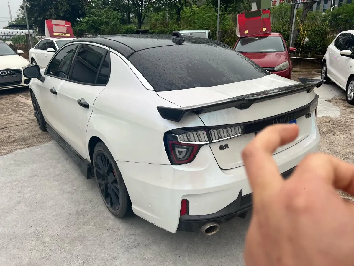 2022 LYNK&CO 03 2.0T 190HP L4 7DCT,autocango,china used car exporter,china ev exporter,chinese used car exporter,chinese used ev exporter