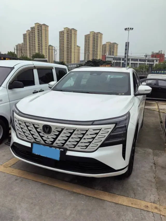 2025 ChangAn CS75 Plus 1.5T 192HP L4 8AT,autocango,china used car exporter,china ev exporter,chinese used car exporter,chinese used ev exporter