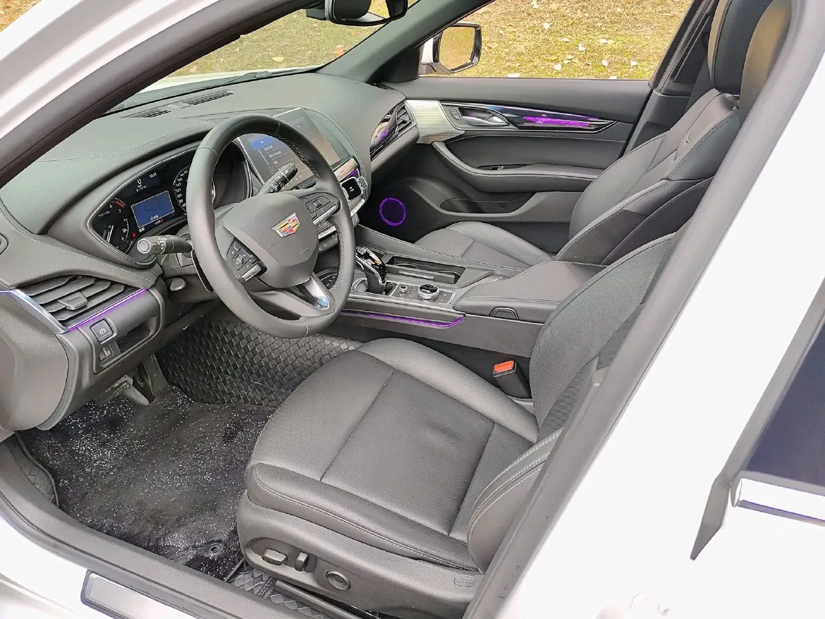 2022 Cadillac CT5 2.0T 237HP L4 10AT,autocango,china used car exporter,china ev exporter,chinese used car exporter,chinese used ev exporter