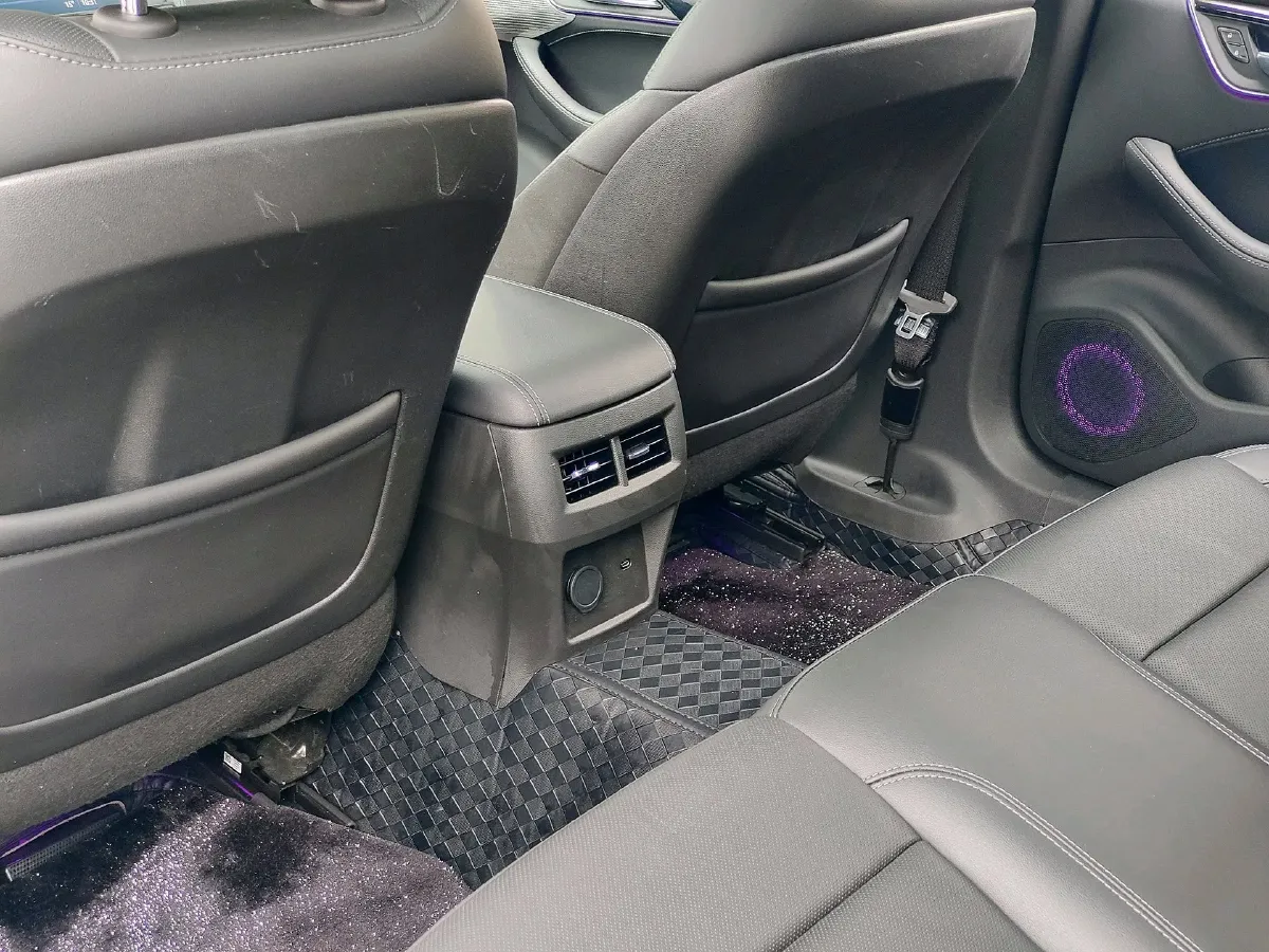 2022 Cadillac CT5 2.0T 237HP L4 10AT,autocango,china used car exporter,china ev exporter,chinese used car exporter,chinese used ev exporter