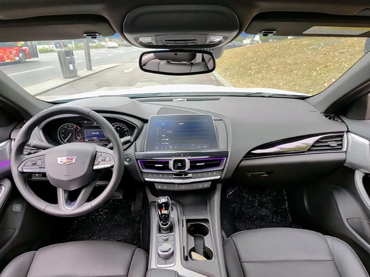 2022 Cadillac CT5 2.0T 237HP L4 10AT,autocango,china used car exporter,china ev exporter,chinese used car exporter,chinese used ev exporter