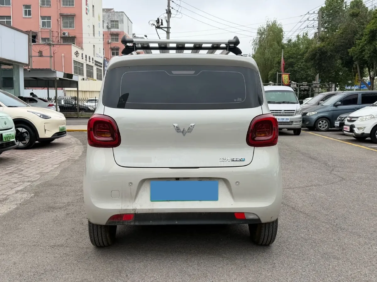2025 WuLing HongGuang MINI EV BEV 16.2KWH,autocango,china used car exporter,china ev exporter,chinese used car exporter,chinese used ev exporter
