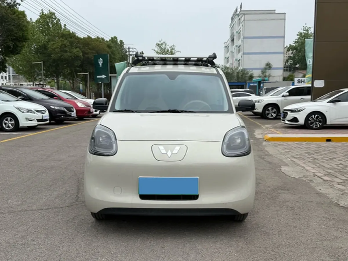 2025 WuLing HongGuang MINI EV BEV 16.2KWH,autocango,china used car exporter,china ev exporter,chinese used car exporter,chinese used ev exporter