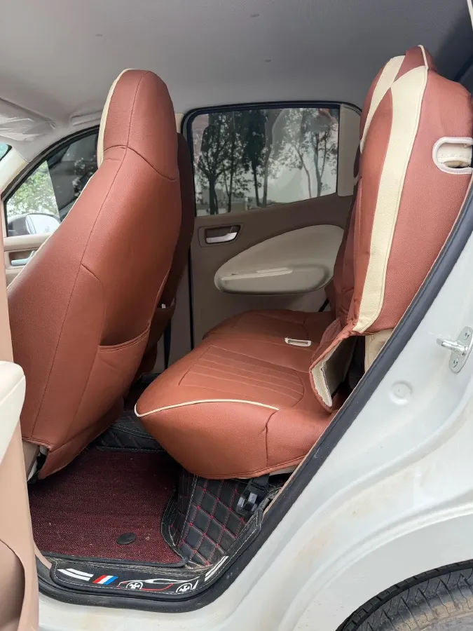 2025 WuLing HongGuang MINI EV BEV 16.2KWH,autocango,china used car exporter,china ev exporter,chinese used car exporter,chinese used ev exporter