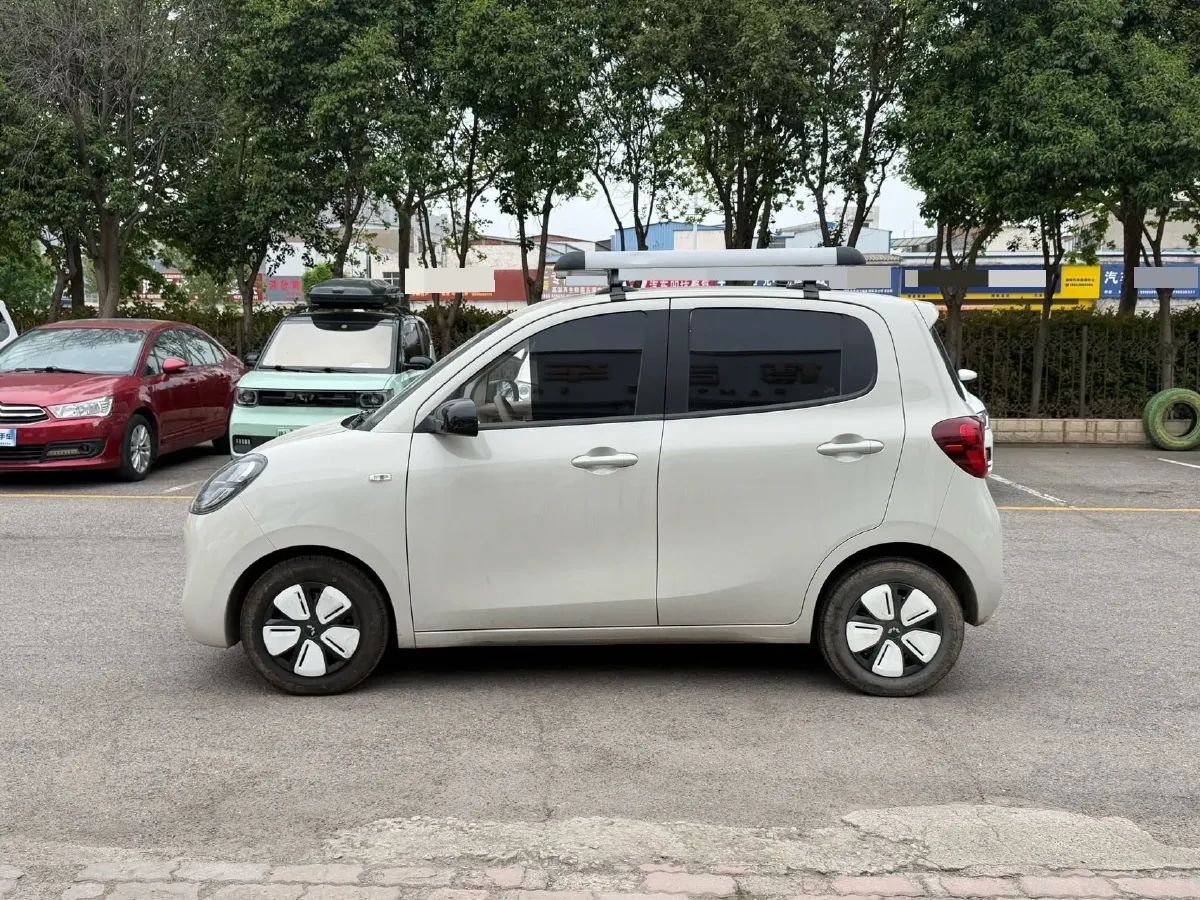 2025 WuLing HongGuang MINI EV BEV 16.2KWH,autocango,china used car exporter,china ev exporter,chinese used car exporter,chinese used ev exporter